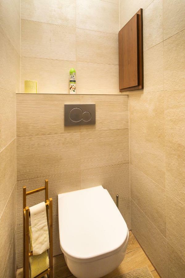 Newly Renovated, Full Equipped And Quiet Apartment Trnava Exteriér fotografie