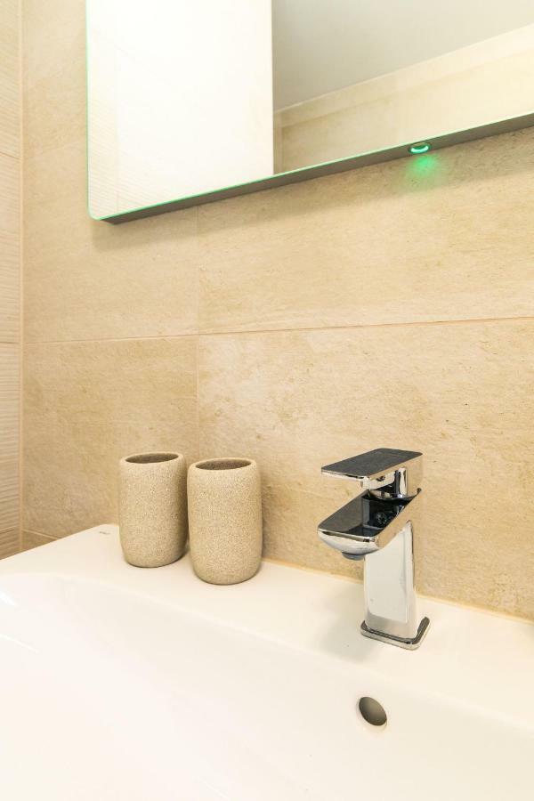 Newly Renovated, Full Equipped And Quiet Apartment Trnava Exteriér fotografie